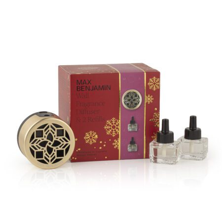 Wall Diffuser with 2 Refills Christmas in Lapland & Winter Chalet UK